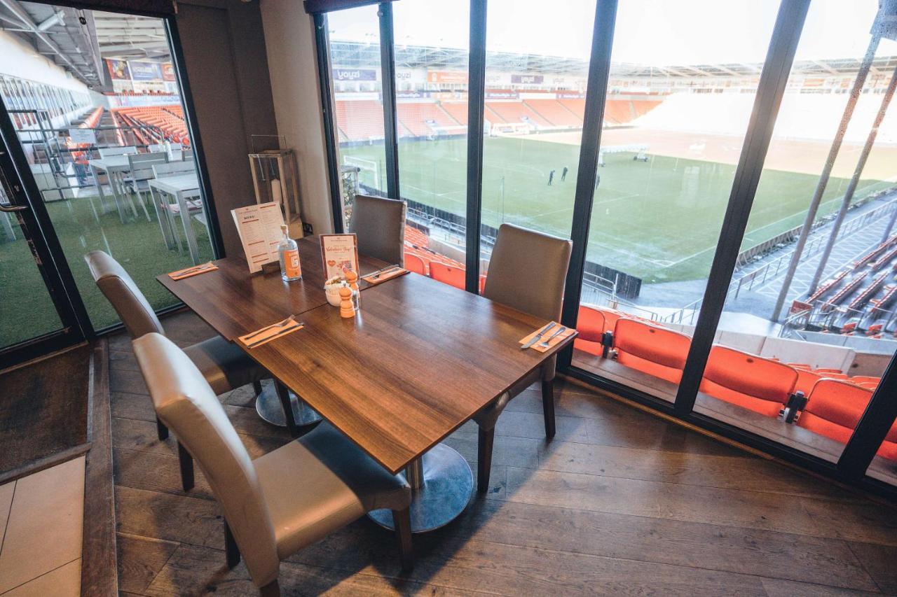 Blackpool Football Club Stadium Hotel, A Member Of Radisson Individuals Εξωτερικό φωτογραφία
